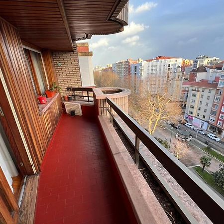 Ferienwohnung Luminoso Piso Grande Con Garaje En El Centro. Santander Exterior foto