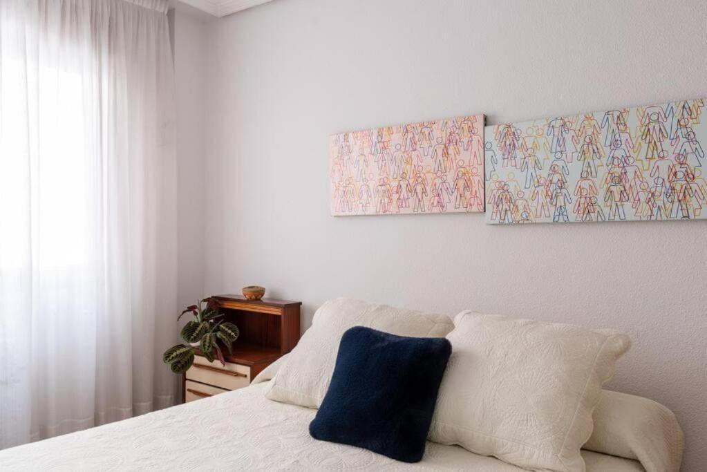 Ferienwohnung Luminoso Piso Grande Con Garaje En El Centro. Santander Exterior foto