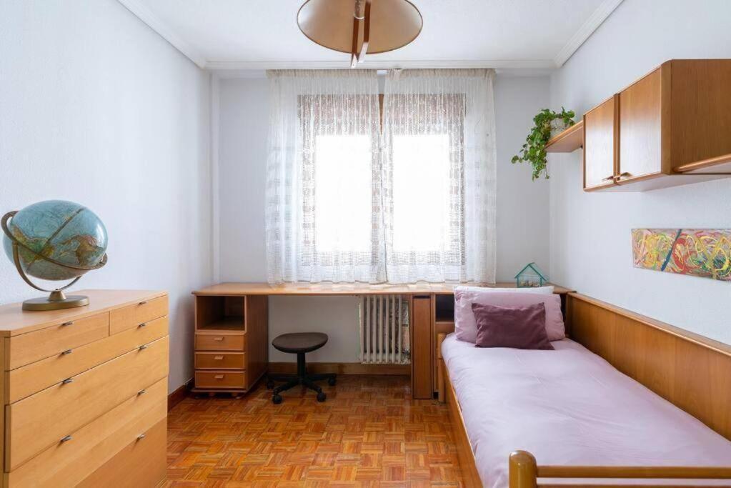 Ferienwohnung Luminoso Piso Grande Con Garaje En El Centro. Santander Exterior foto